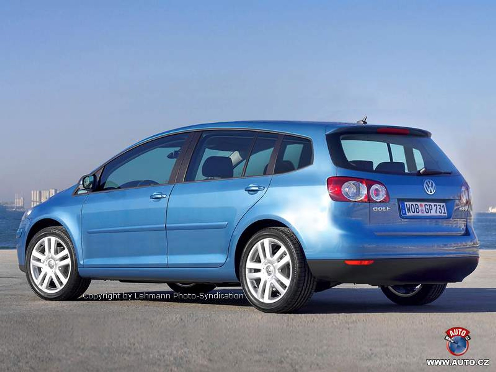 Zdjęcia szpiegowskie: Nowy Volkswagen Golf Variant