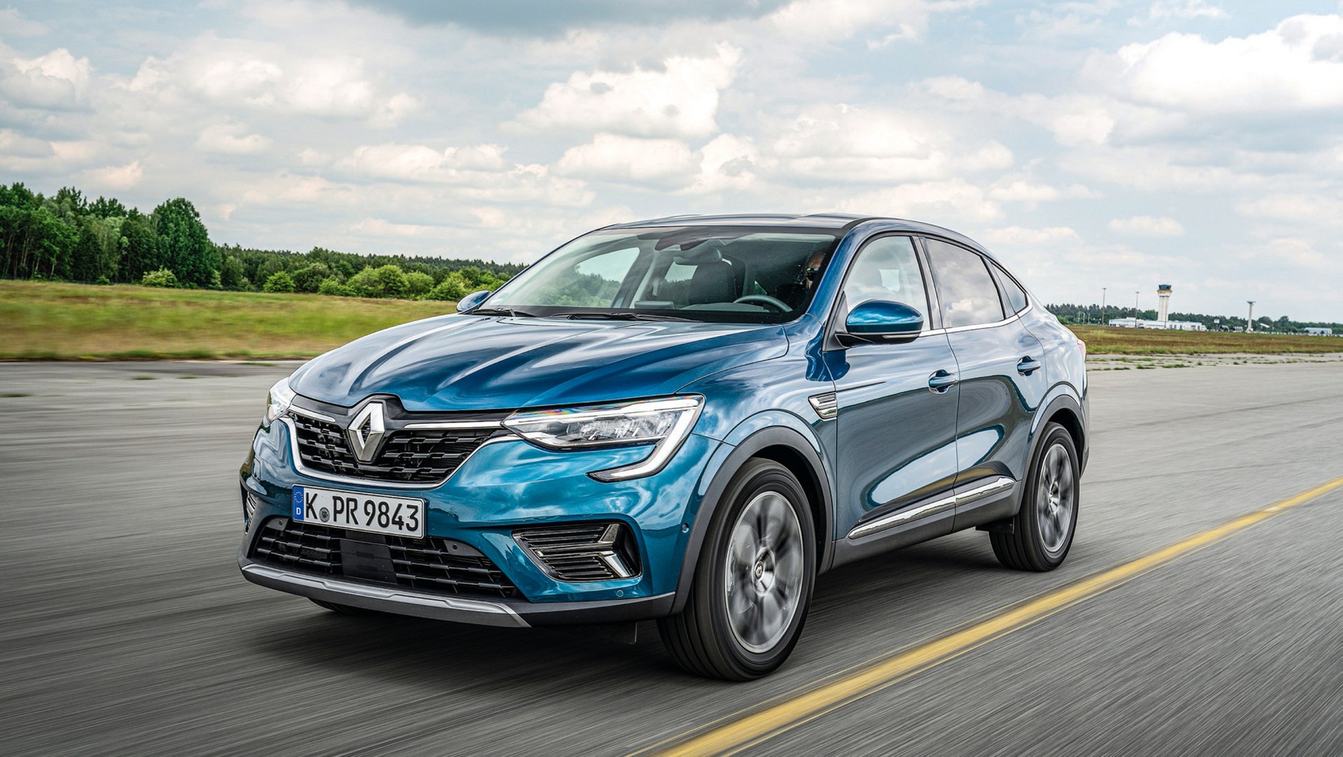 Porównanie: Audi Q3 Sportback 35 TFSI S Tronic, BMW X2 sDrive 18i, Renault Arkana 1.3 TCE 140 EDC