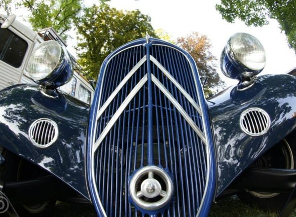 Citroën Louisa de Funes’a w Złotnikach Lubańskich