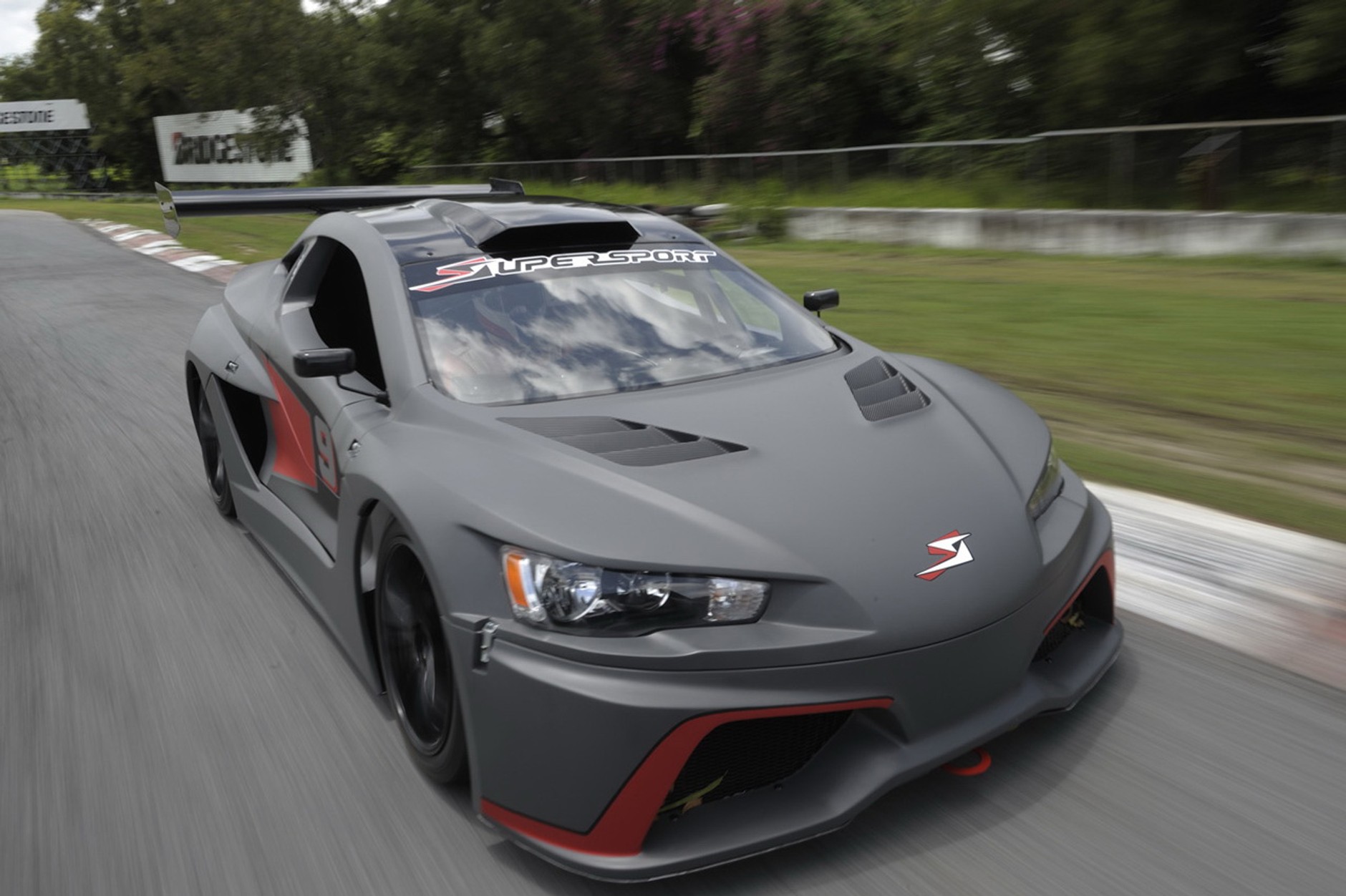 999 Motorsports Supersport