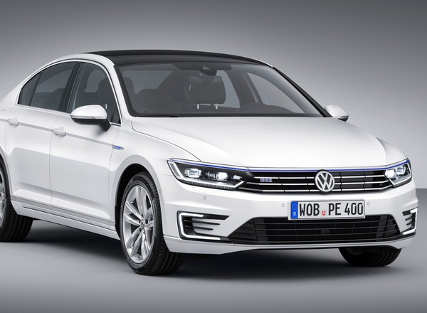 Paryż 2014: Volkswagen Passat GTE