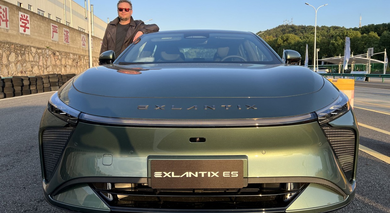 Jeździłem Exlantixem ES. Chiński sedan jest mocniejszy niż Porsche Taycan w wersji za prawie 600 tys. zł