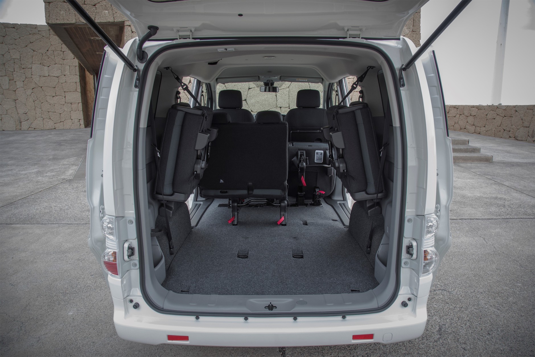 Nissan e-NV200