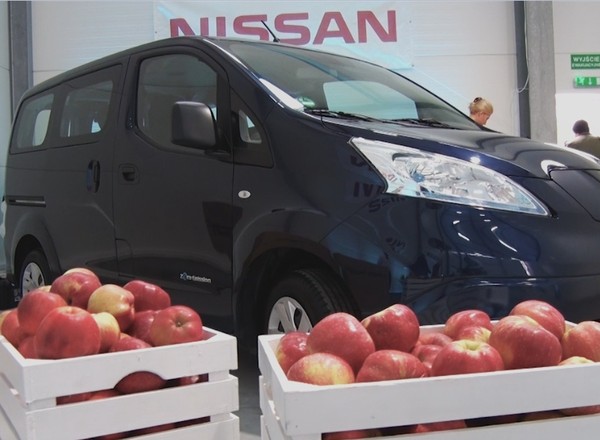 Pierwsza jazda Nissanem e-NV200 – sprawdziliśmy, jak jeździ elektryczny dostawczak