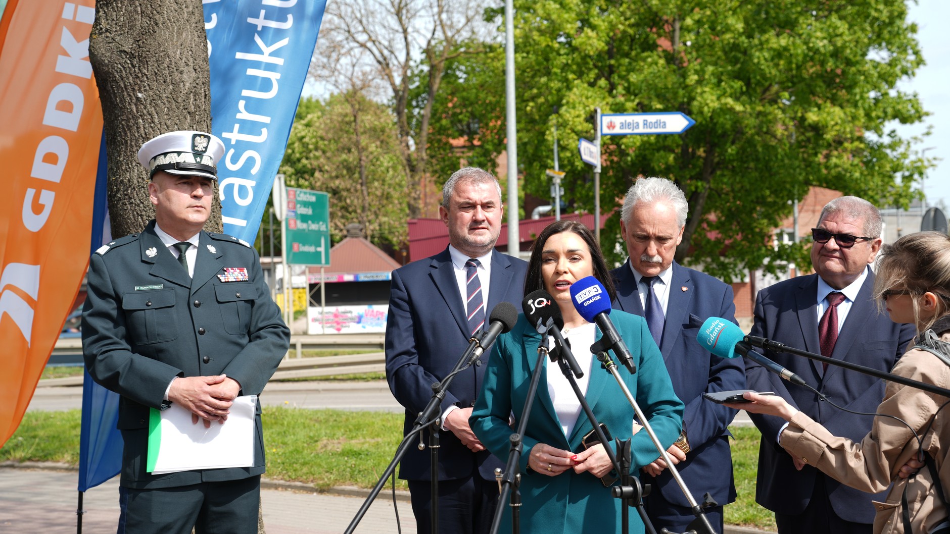 Briefing prasowy w Malborku - przemawia Posłanka Magdalena Sroka