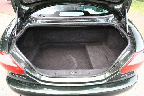 Jaguar XK8 - Mocno dowartościowuje