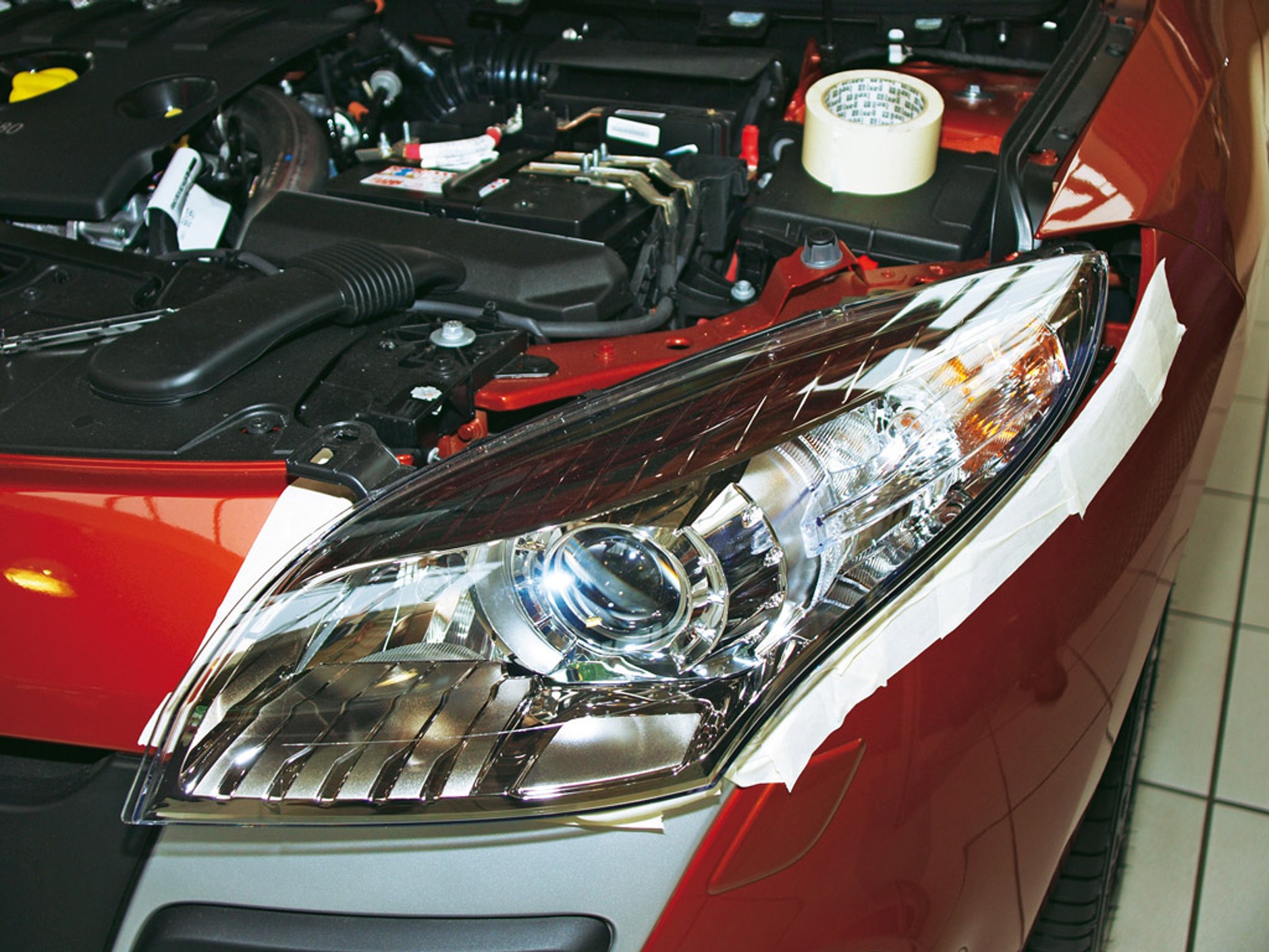 Renault Megane - wymiana żarówki