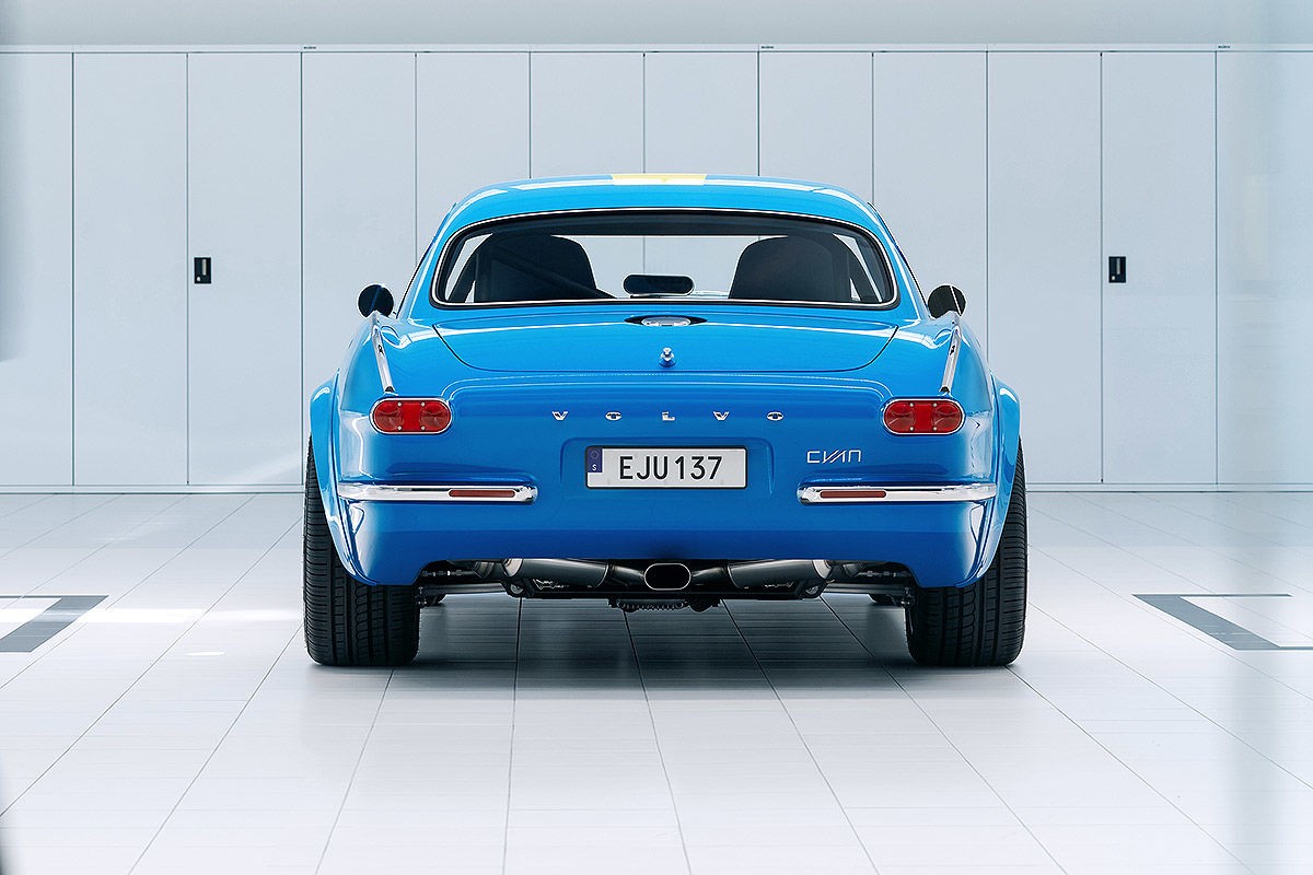 Volvo P1800 Cyan