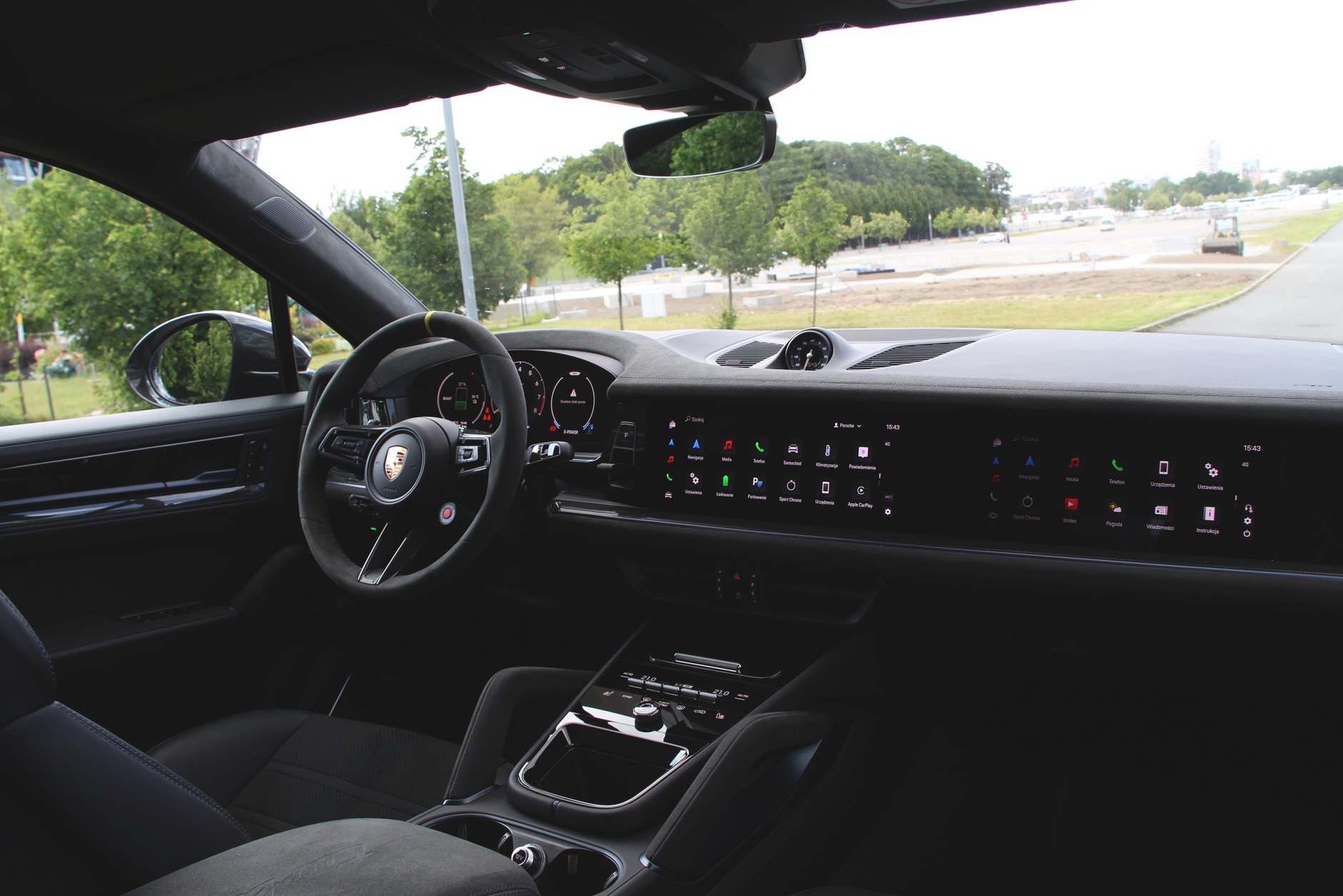 Porsche Cayenne Turbo E-Hybrid Coupe z pakietem GT