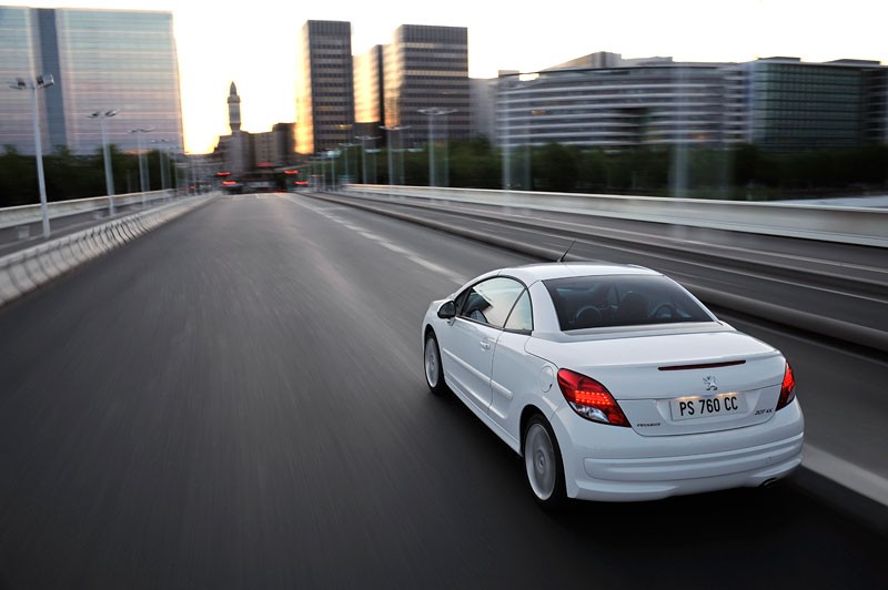 Peugeot 207 CC: świeży wiatr po faceliftingu