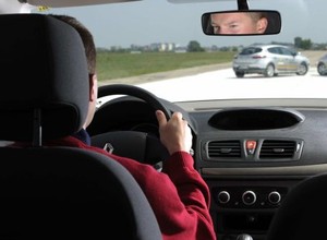 Ile zapłacisz za auto na wakacjach?