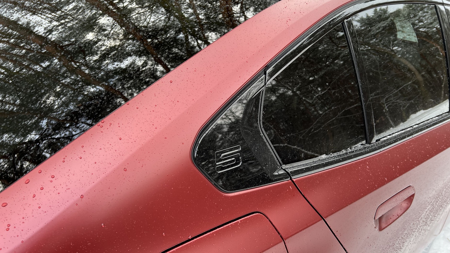 BMW serii 5 (ósma generacja; kod G60; wersja 550e xDrive)