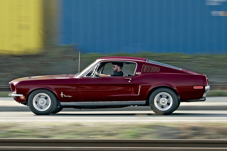 Ford Mustang GT 390