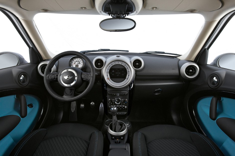 Mini Countryman - Mini rusza w "teren"