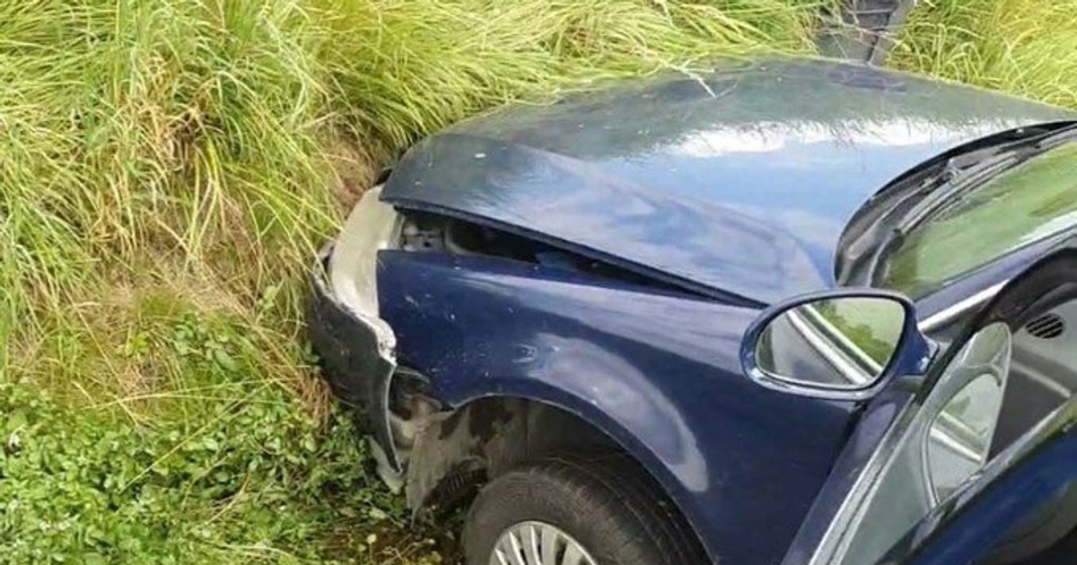 32-letni Gruzin wyprzedzał na przejeździe kolejowym i uciekał przed policjantami. Teraz grozi mu nawet 5 lat więzienia
