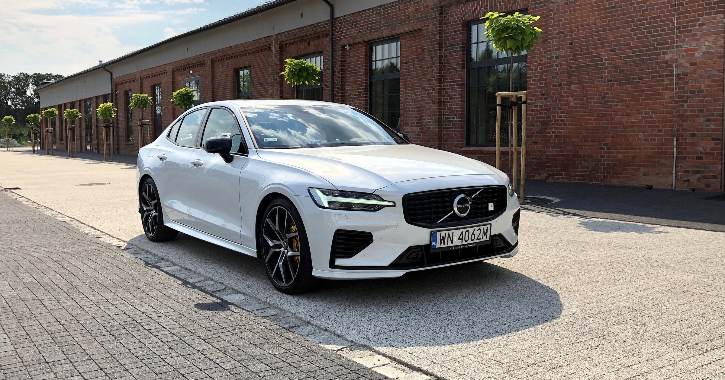 Volvo S60 T8 Polestar Engineered