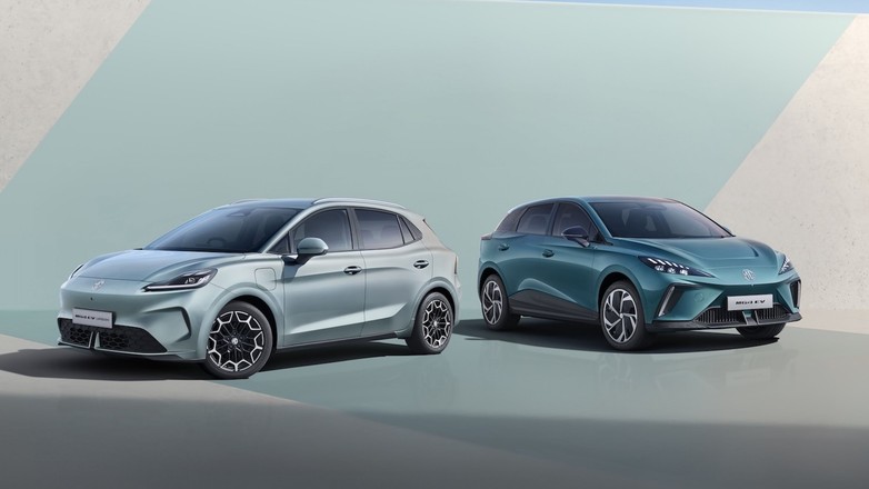 MG4 Urban (po lewej) i MG4 (po modernizacji)