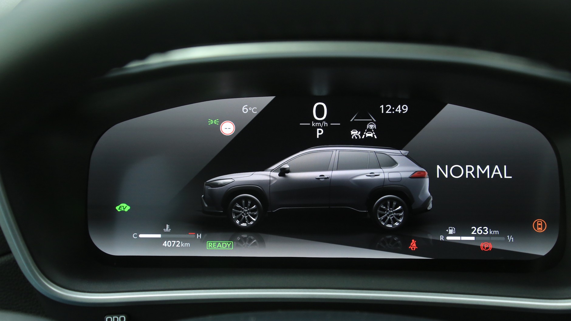 Toyota Corolla Cross 2.0 Hybrid AWD-i (2022 r.)