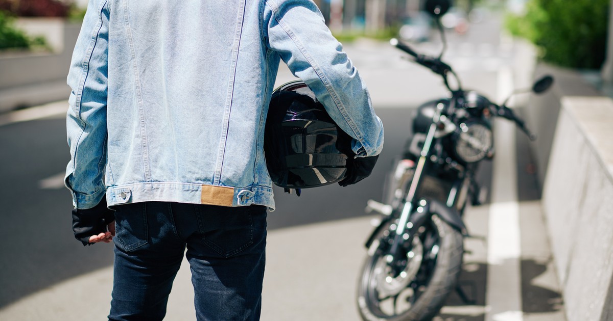 Motocyklista - zdjęcie ulustracyjne