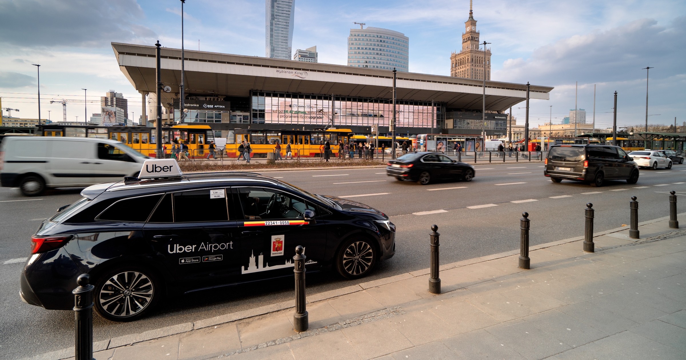 Toyota Corolla kombi na Uberze to powszechny widok