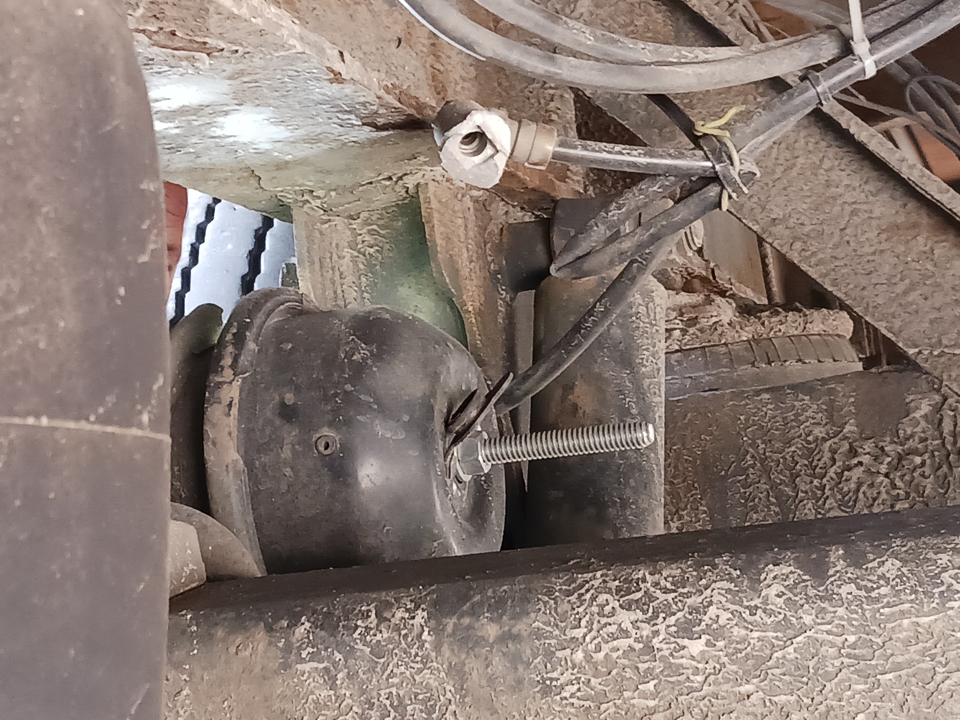 Mobilna stacja kontroli złapała kolejny zepsuty zestaw