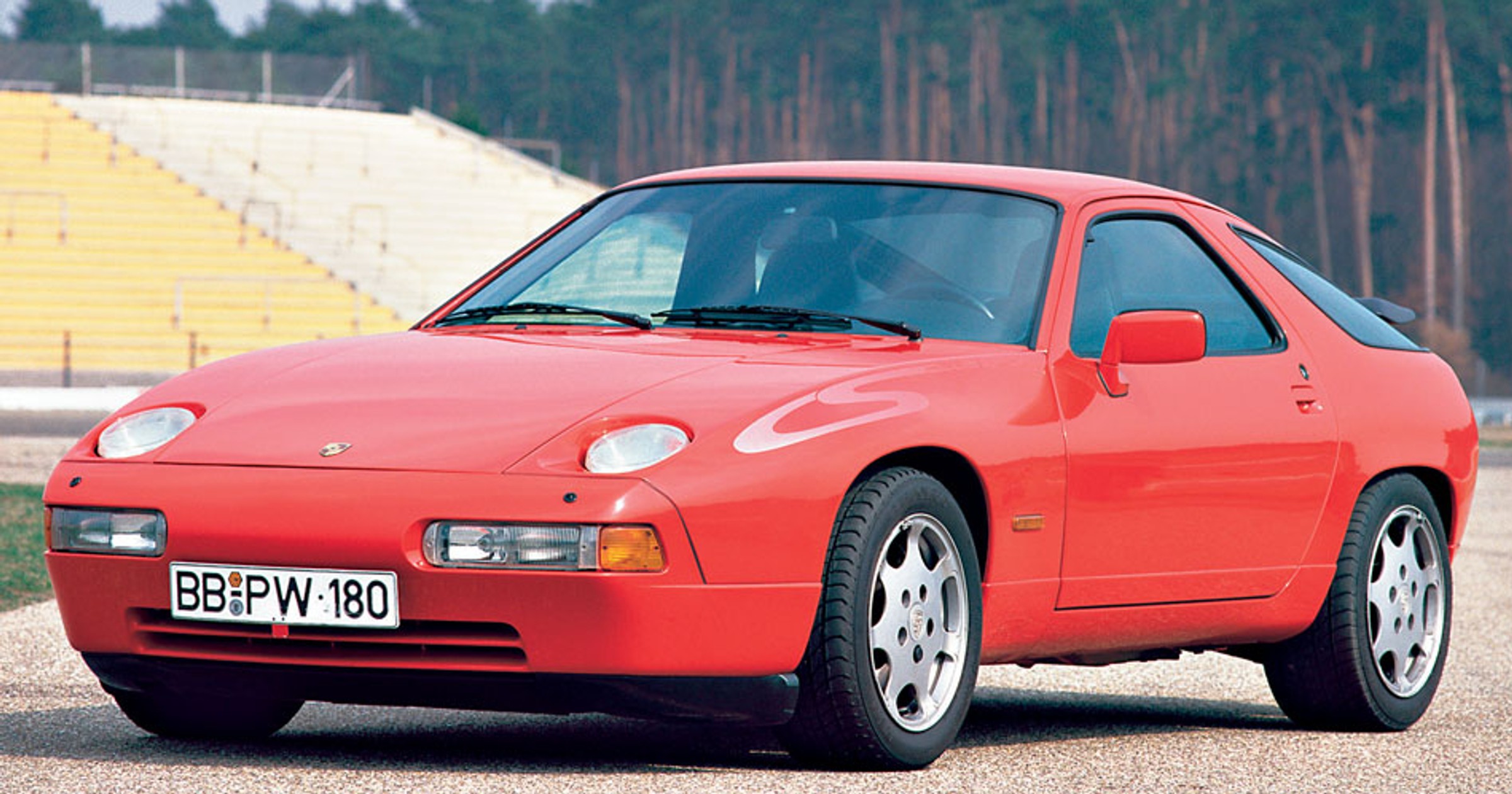 Klasyk dla fanów designu - Porsche 928