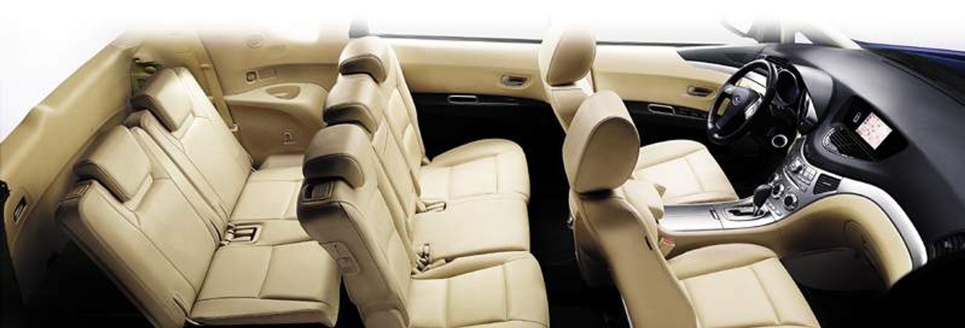 Paryż: Subaru Legacy po face liftingu