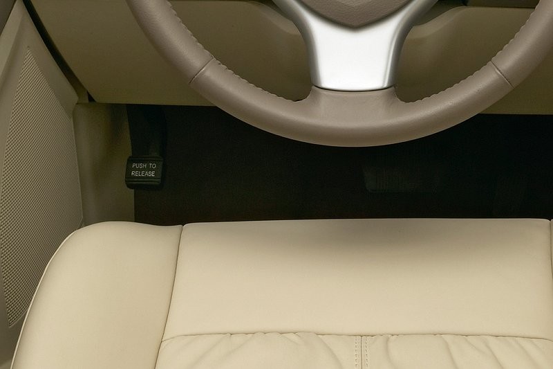 Chrysler Voyager: pierwsze zdjęcia nowej wersji