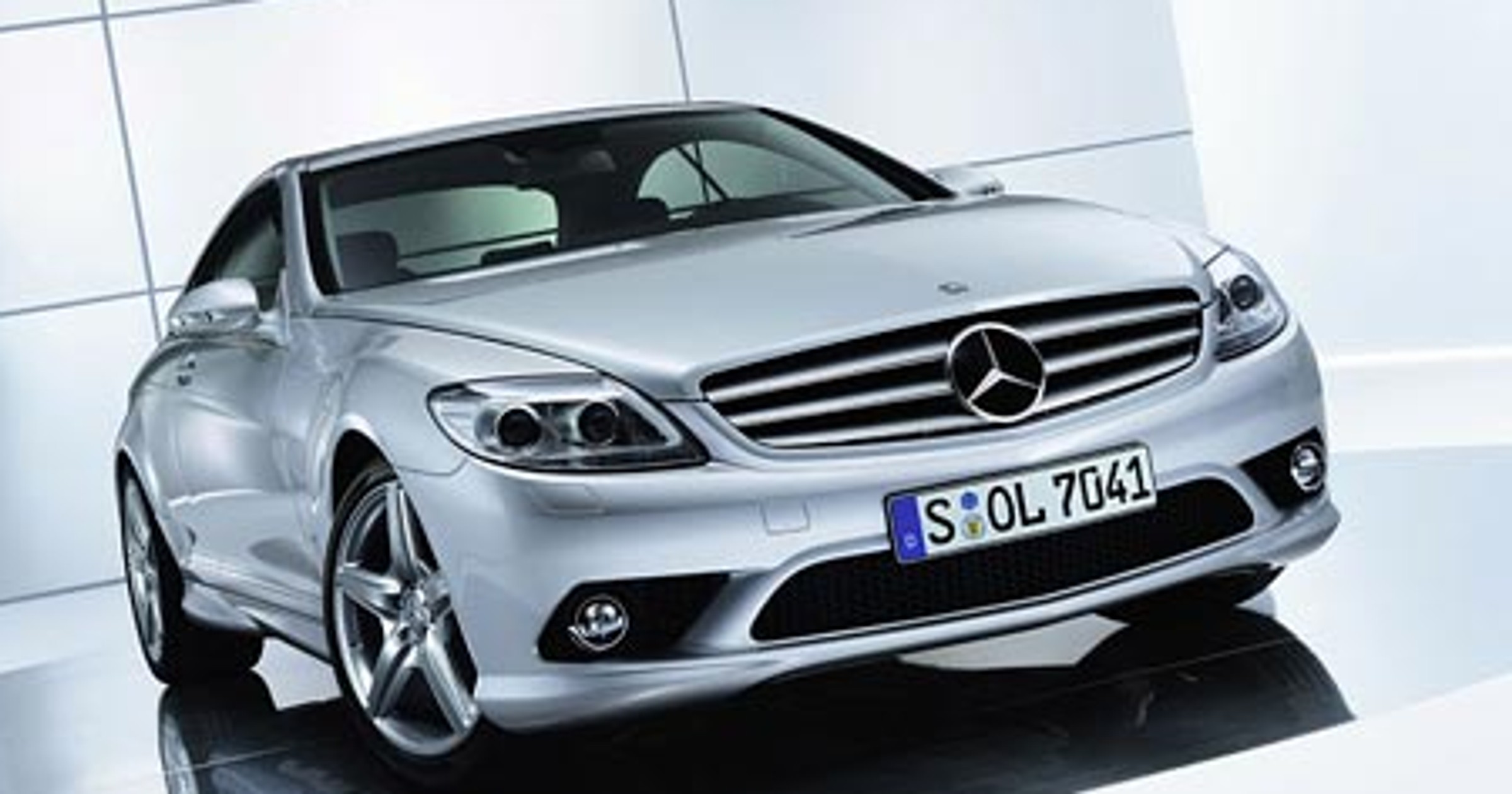 Mercedes-Benz: pakiet stylizacyjny AMG dla nowego coupe CL