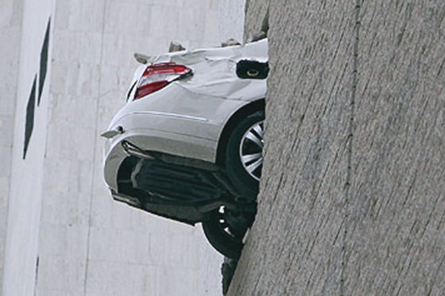 Najdziwniejsze wypadki dziwnych samochodów.