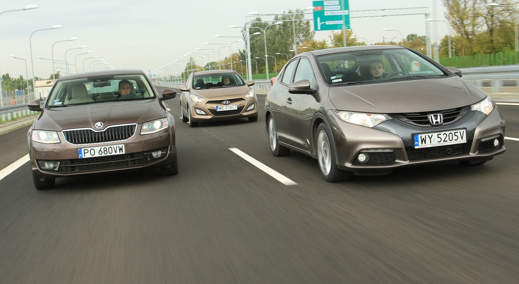 Honda Civic kontra Hyundai i30 i Skoda Octavia - atrakcyjne używane pięcioletnie kompakty.