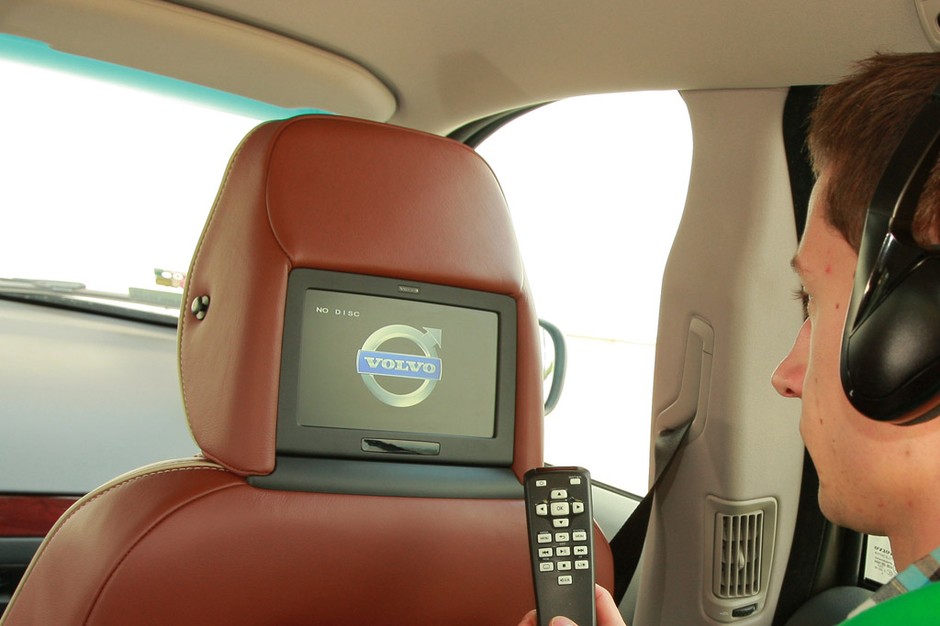Volvo XC90: za ładny, by po prostu wjechać nim w błoto
