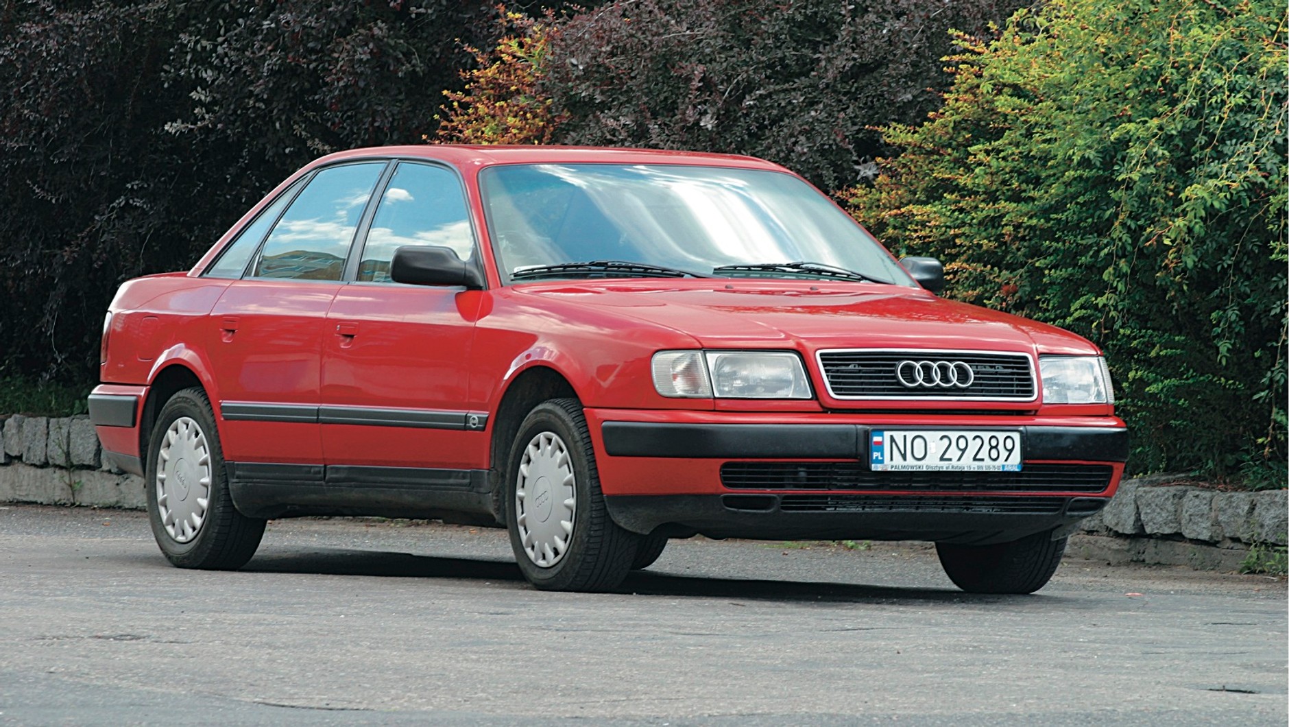 Audi 100