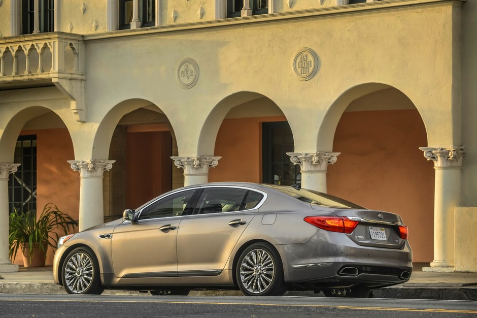 Kia K900