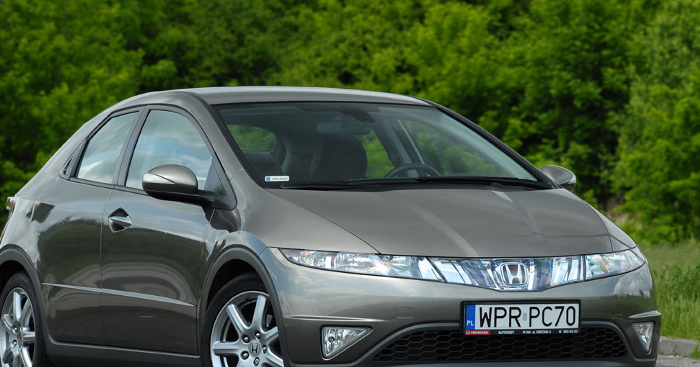 Przybysz z planety Ziemia - Honda Civic 1.8