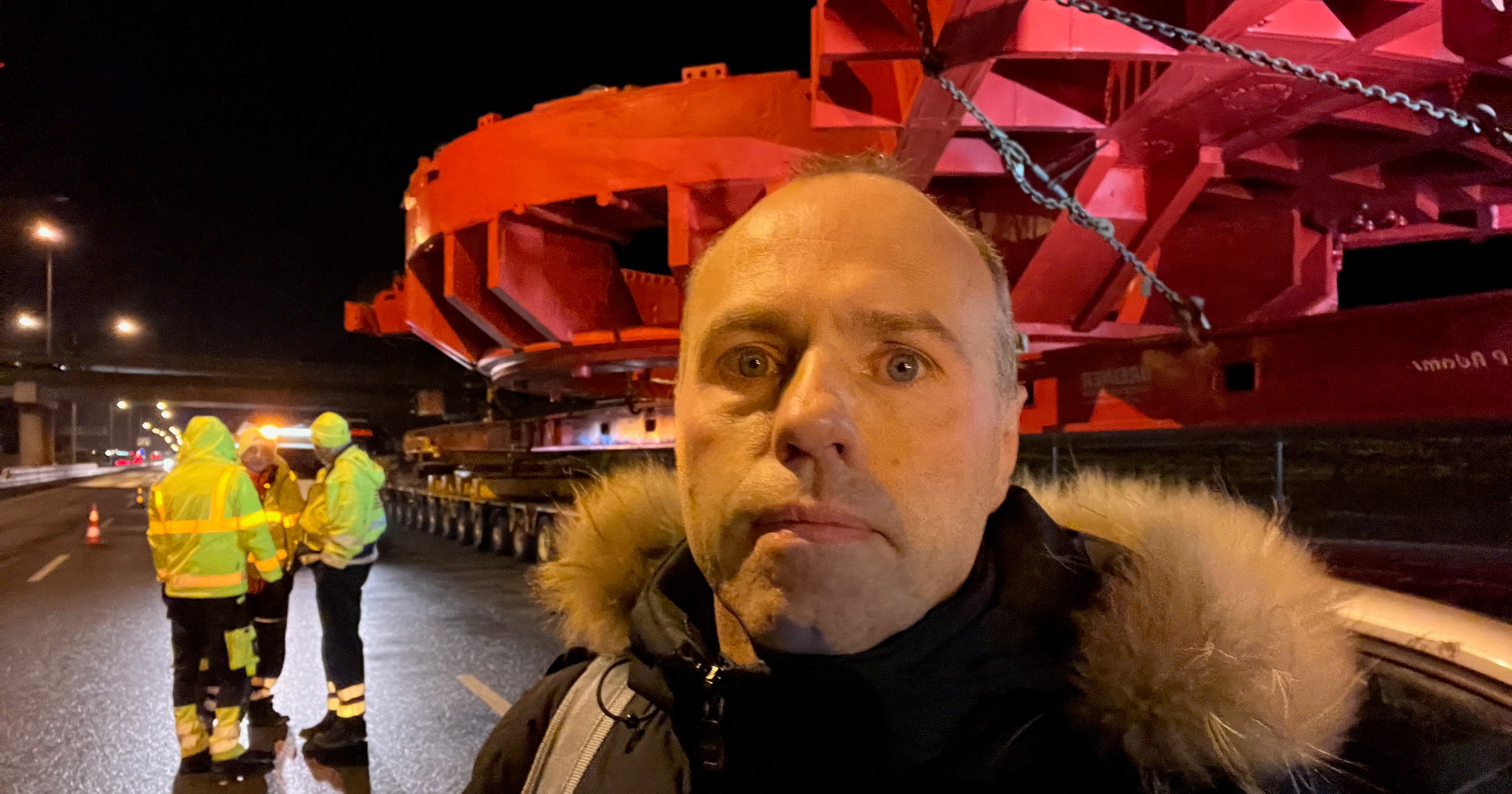 Transport gigantycznej maszyny TBM w Warszawie