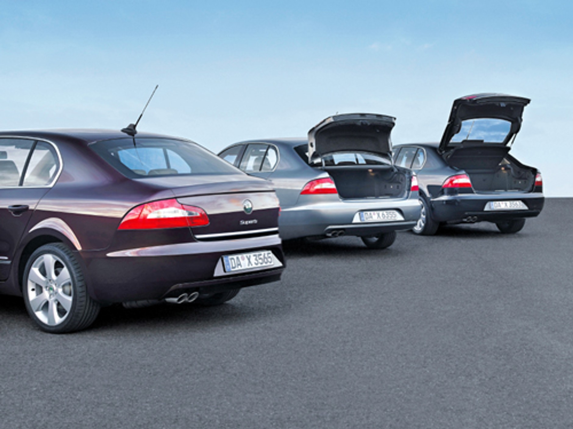 Nowa Skoda Superb - Olbrzym w promocji