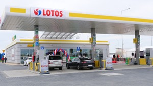 Stacje Lotosu znikną z polskich dróg. Orlen podpisał umowę z węgierską grupą MOL