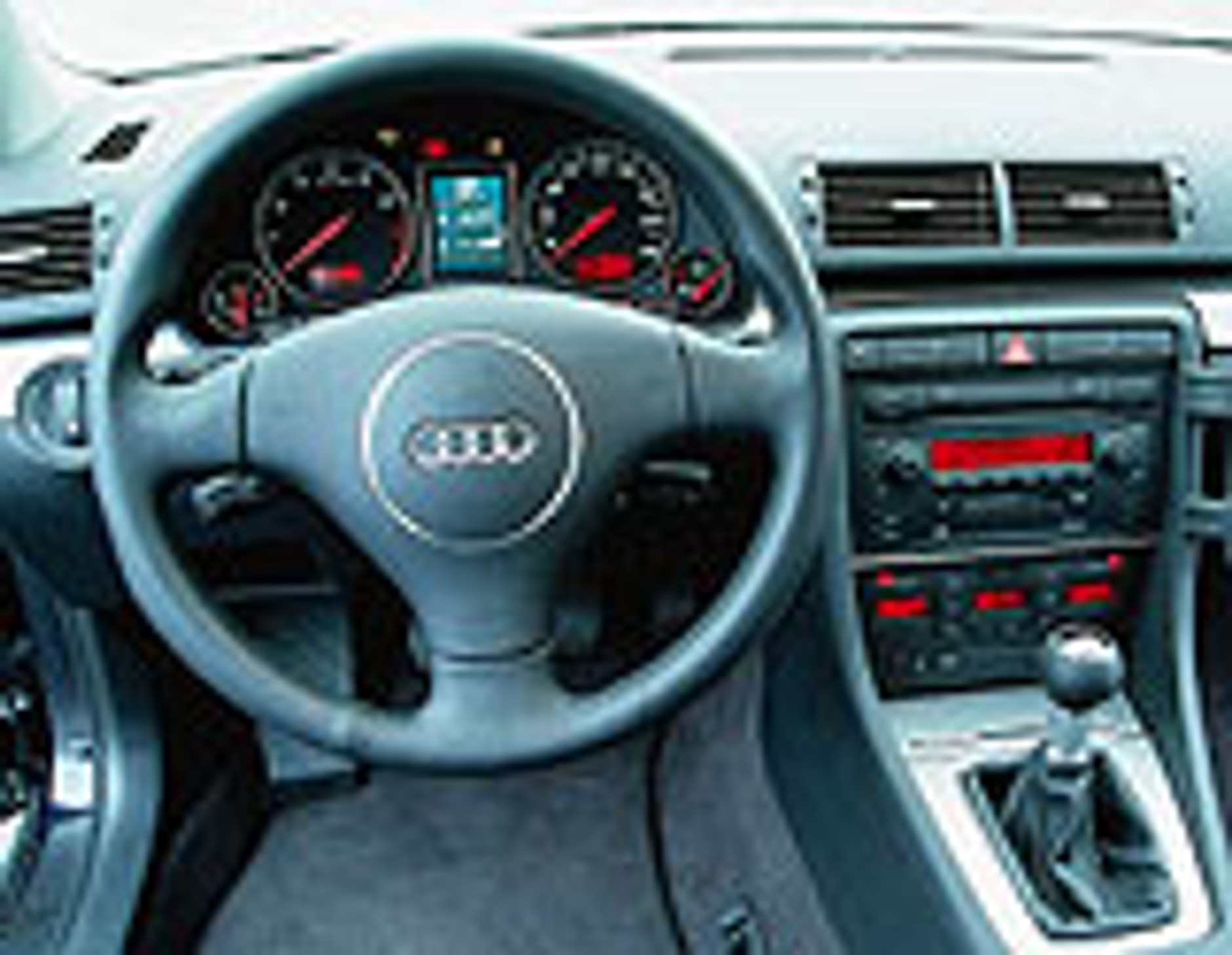 Audi A4 1.8 T, Saab 9-3 2.0t , Volvo S60 2.0T - Przyjechali Szwedzi