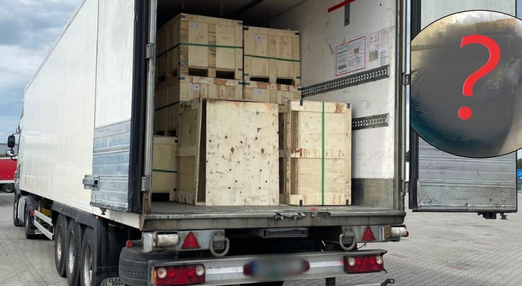 Schował kradziony "towar" za paletami w naczepie. Trafił do aresztu