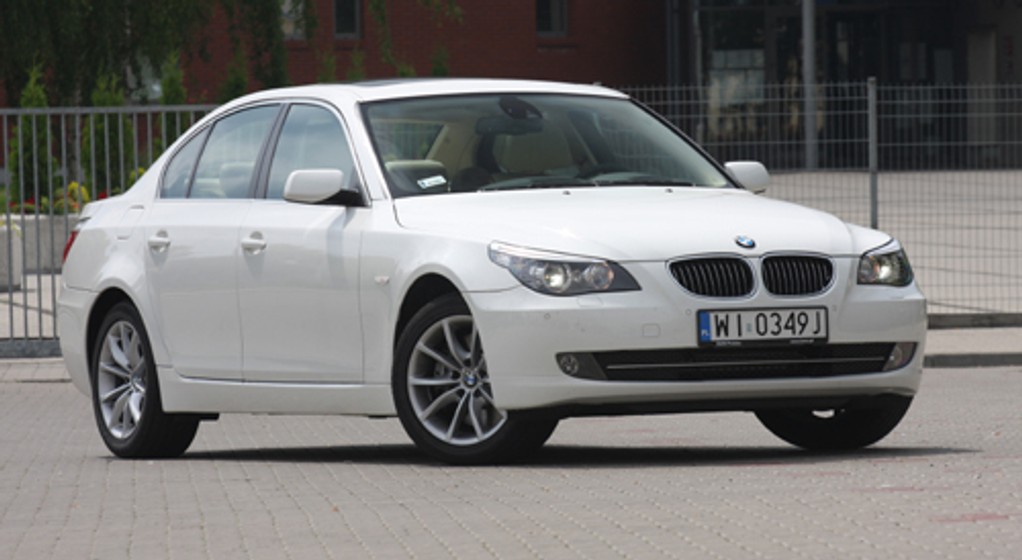 BMW 530i - Biały wraca do łask