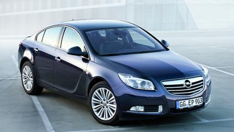 Opel Insignia z nowymi silnikami i wyposażeniem