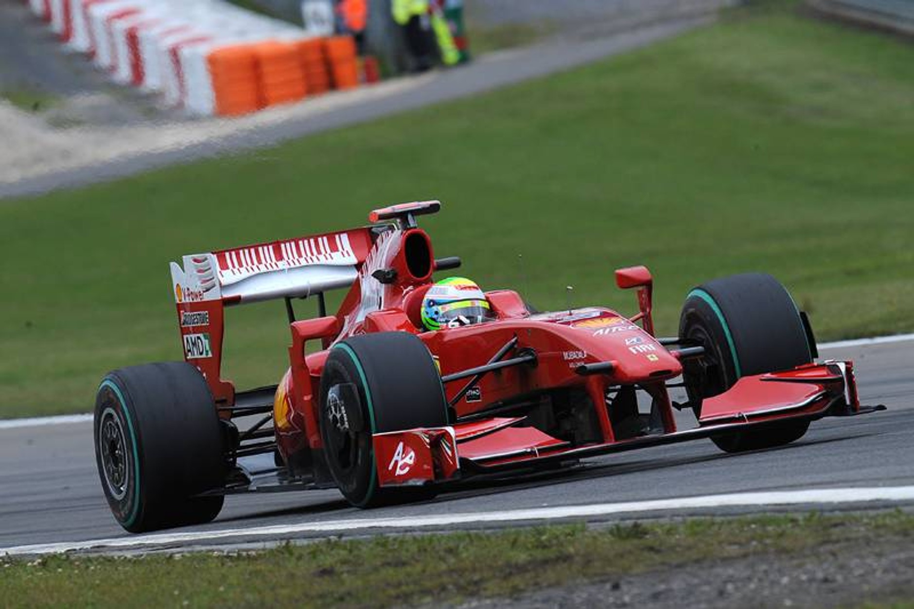 Grand Prix Niemiec 2009: rozpędzony Red Bull Racing dogania Brawn GP (fotogaleria)