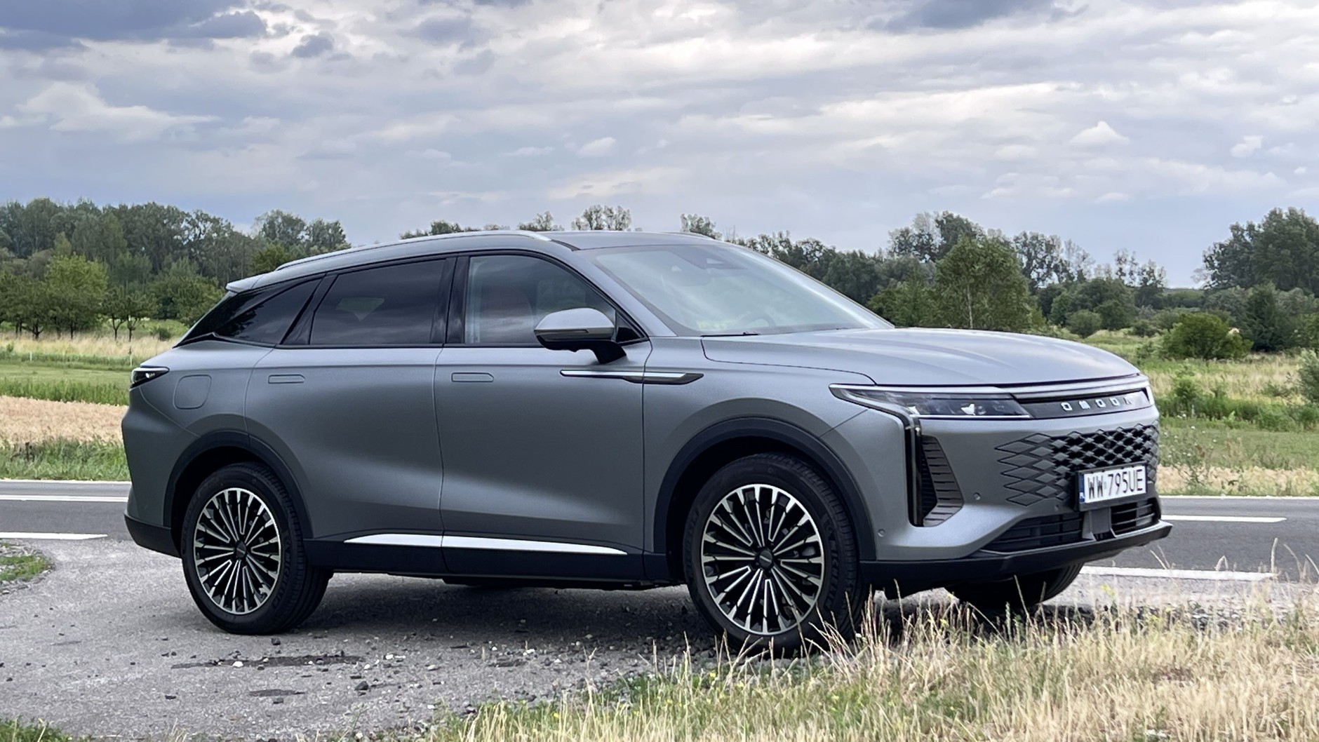 Omoda 9 Super Hybrid