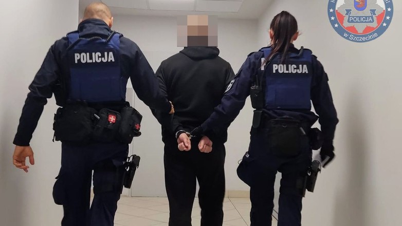 Policja zatrzymała agresywnego 46-latka, który zaatakował taksówkarza