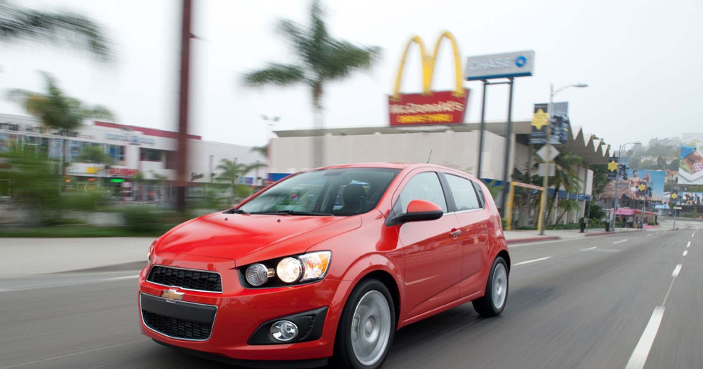 Chevrolet Sonic 1.4 Turbo: Aveo po amerykańsku