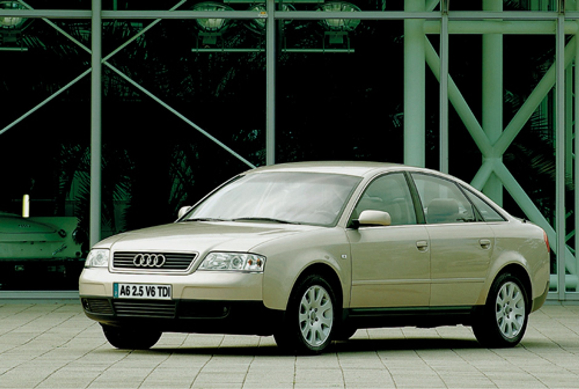 Wybieramy najlepsze używane auto za 30 000 złotych