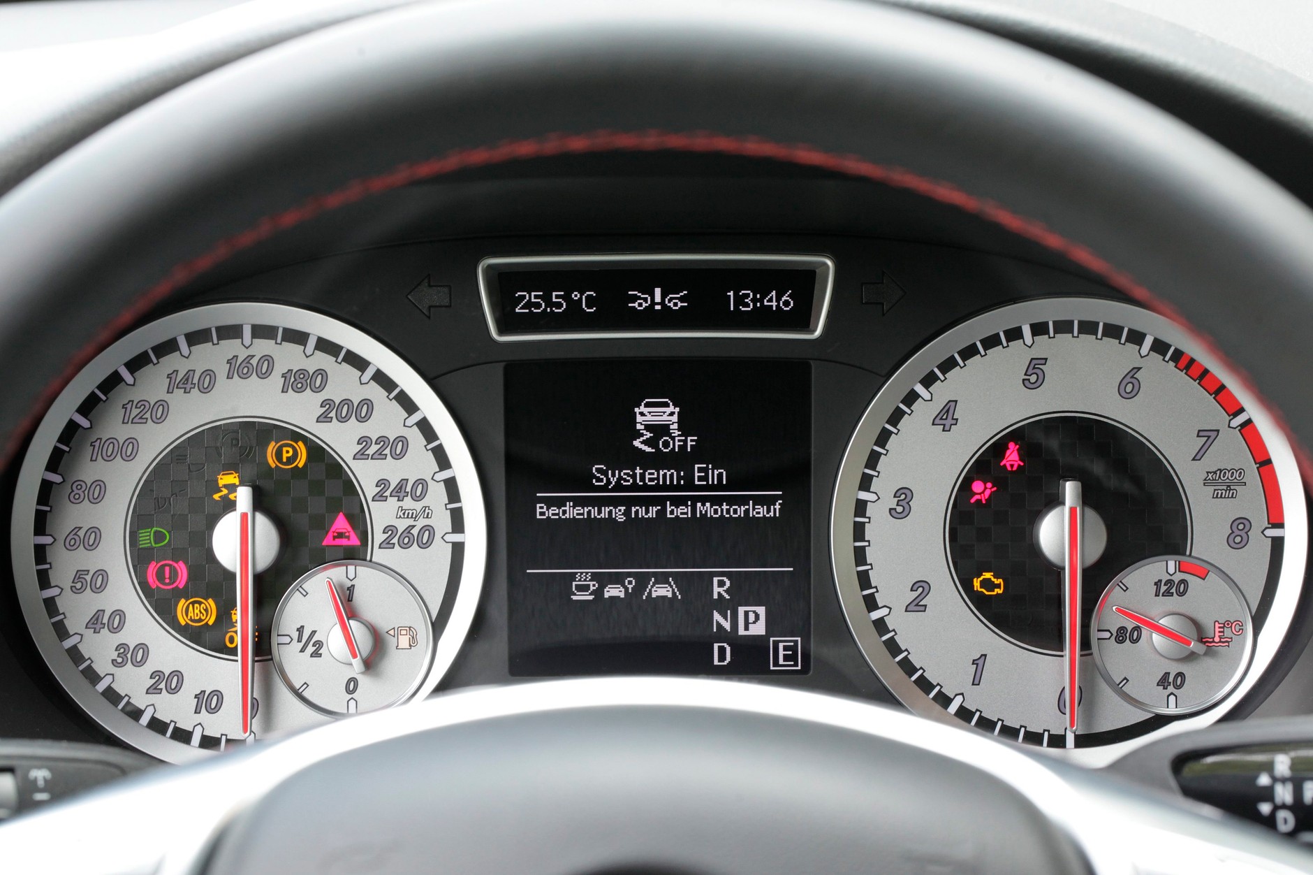 Porównanie: BMW 125i, Ford Focus ST, Mercedes A 250 Sport i VW Golf GTI