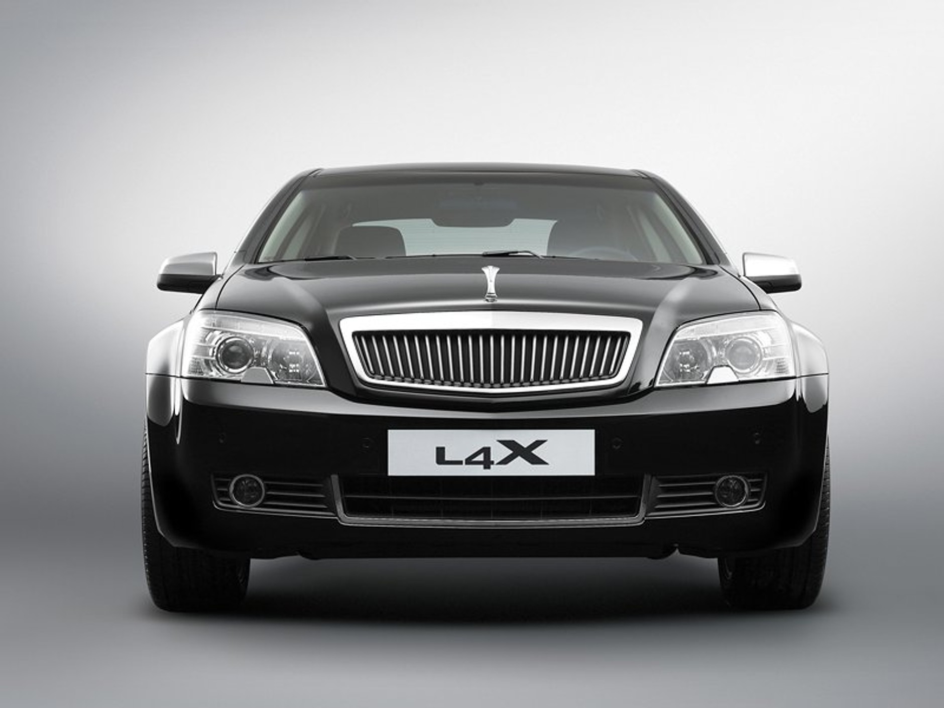 Daewoo L4X: koncepcyjna luksusowa limuzyna dla Korei