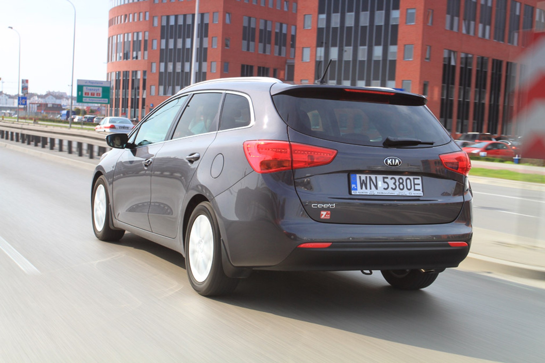 Test Kii ceed kombi 1.6 GDI